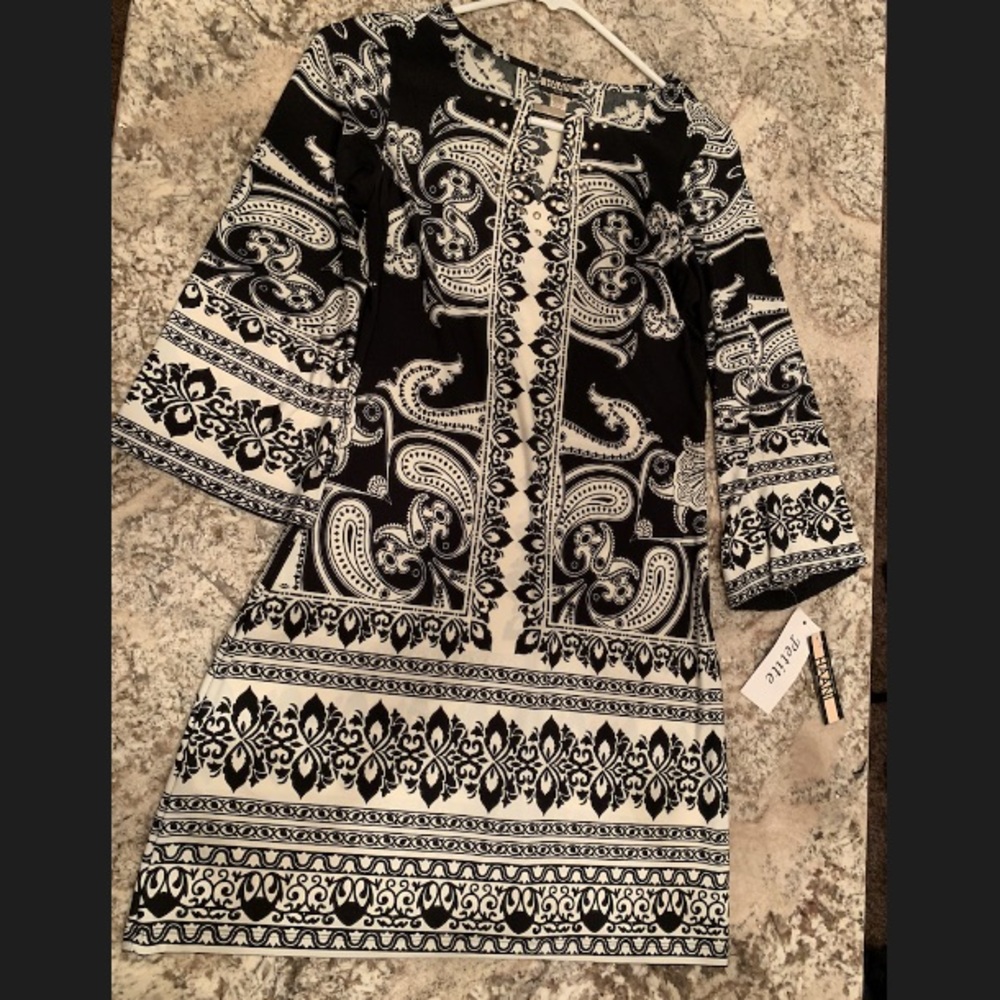 Haani Dress Petite Size S NWT